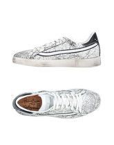 PRIMABASE Sneakers & Tennis shoes basse uomo