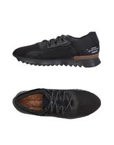 PRIMABASE Sneakers & Tennis shoes basse uomo