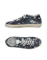 LEATHER CROWN Sneakers & Tennis shoes basse uomo