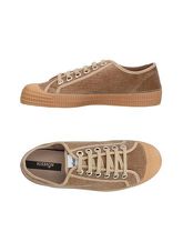 NOVESTA Sneakers & Tennis shoes basse uomo