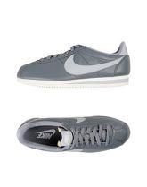 NIKE Sneakers & Tennis shoes basse donna