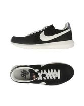 NIKE Sneakers & Tennis shoes basse donna