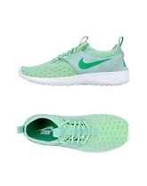 NIKE Sneakers & Tennis shoes basse donna