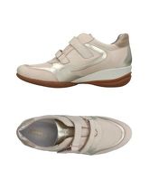 GEOX Sneakers & Tennis shoes basse donna