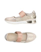 JANET SPORT Sneakers & Tennis shoes basse donna