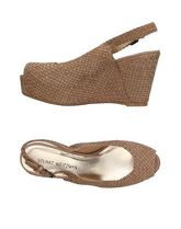 STUART WEITZMAN Sandali donna