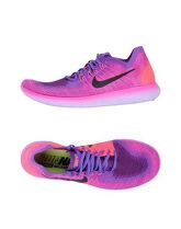 NIKE Sneakers & Tennis shoes basse donna