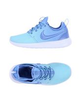 NIKE Sneakers & Tennis shoes basse donna