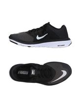 NIKE Sneakers & Tennis shoes basse donna