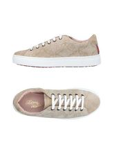 VIVIENNE WESTWOOD Sneakers & Tennis shoes basse donna