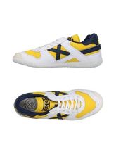 MUNICH Sneakers & Tennis shoes basse uomo