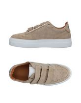 AMI ALEXANDRE MATTIUSSI Sneakers & Tennis shoes basse uomo