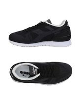 DIADORA Sneakers & Tennis shoes basse uomo