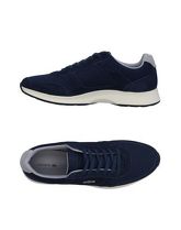 LACOSTE Sneakers & Tennis shoes basse uomo