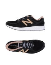 NEW BALANCE Sneakers & Tennis shoes basse uomo