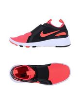 NIKE Sneakers & Tennis shoes basse uomo