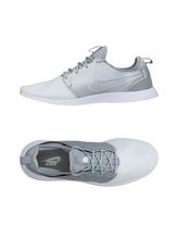 NIKE Sneakers & Tennis shoes basse uomo