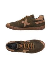 MUNICH Sneakers & Tennis shoes basse uomo