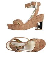 STUART WEITZMAN Sandali donna