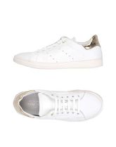 PIERRE DARRÉ Sneakers & Tennis shoes basse donna