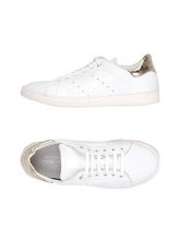 PIERRE DARRÉ Sneakers & Tennis shoes basse donna