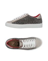 QUATTROBARRADODICI Sneakers & Tennis shoes basse donna