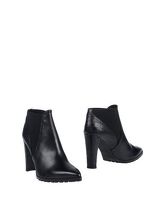 STUART WEITZMAN Stivaletti donna