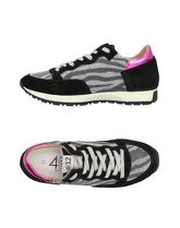 QUATTROBARRADODICI Sneakers & Tennis shoes basse donna