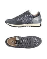 QUATTROBARRADODICI Sneakers & Tennis shoes basse donna