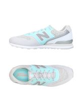 NEW BALANCE Sneakers & Tennis shoes basse donna