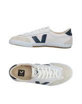 VEJA Sneakers & Tennis shoes basse donna