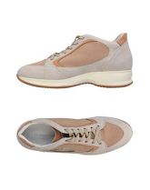 ALBERTO GUARDIANI Sneakers & Tennis shoes basse donna