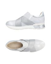 JANET SPORT Sneakers & Tennis shoes basse donna