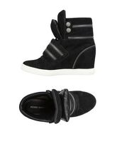 PIERRE BALMAIN Sneakers & Tennis shoes alte donna