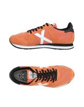 MUNICH Sneakers & Tennis shoes basse uomo