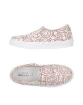 CHIARA FERRAGNI Sneakers & Tennis shoes basse donna