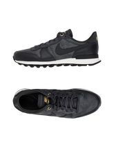 NIKE Sneakers & Tennis shoes basse donna