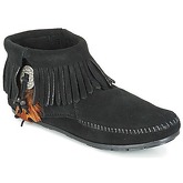 Stivaletti Minnetonka  CONCHO FEATHER SIDE ZIP BOOT