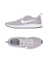 NIKE Sneakers & Tennis shoes basse donna