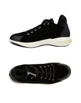 FRAU Sneakers & Tennis shoes basse donna