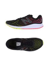 NEW BALANCE Sneakers & Tennis shoes basse uomo