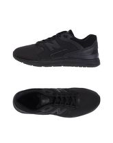 NEW BALANCE Sneakers & Tennis shoes basse uomo