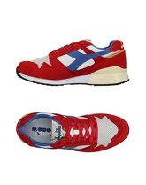 DIADORA Sneakers & Tennis shoes basse uomo