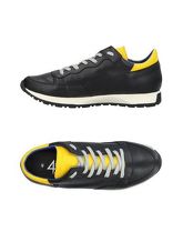 QUATTROBARRADODICI Sneakers & Tennis shoes basse uomo