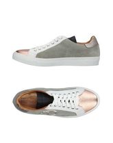 EBARRITO Sneakers & Tennis shoes basse uomo