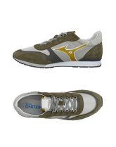 MIZUNO Sneakers & Tennis shoes basse uomo