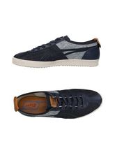 ONITSUKA TIGER Sneakers & Tennis shoes basse uomo