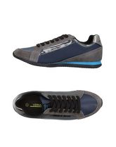 VERSACE JEANS Sneakers & Tennis shoes basse uomo