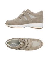 GUERRUCCI Sneakers & Tennis shoes basse donna