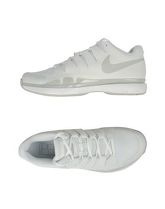 NIKE Sneakers & Tennis shoes basse donna